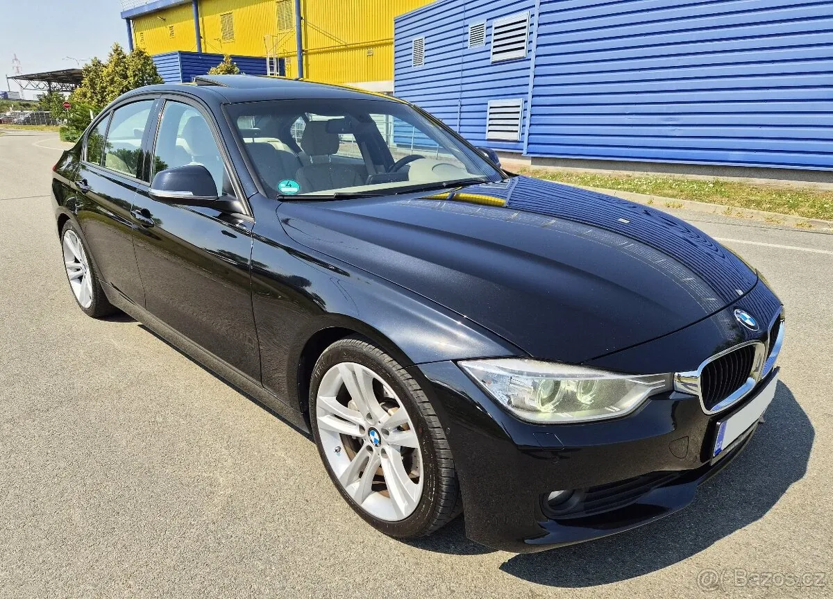 BMW 335I 2012 photo 3