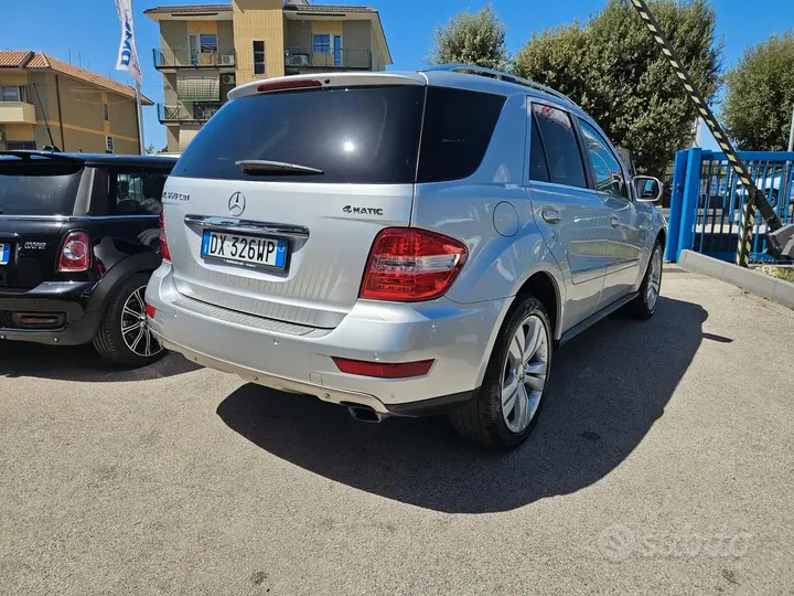 Mercedes-Benz Ml 350 Cdi 2009 photo 3
