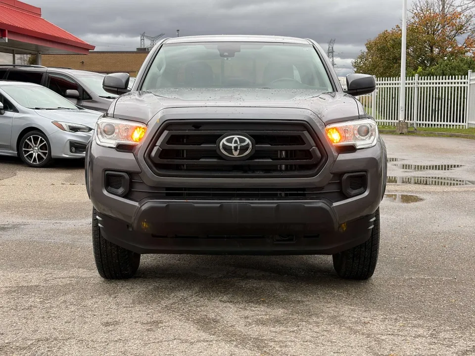 Toyota Tacoma 2021 photo 2