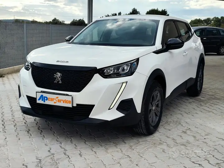 Peugeot 2008 2022 photo 2