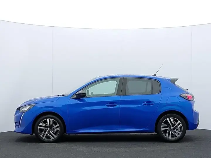 Peugeot 208 2023 photo 4
