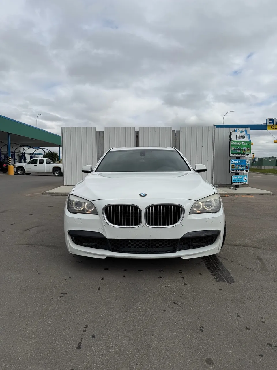 BMW 750I 2011 photo 2