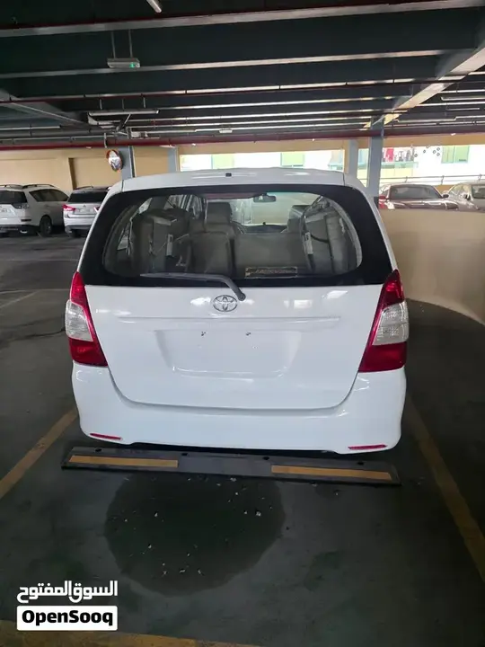 Toyota Innova 2012 photo 2
