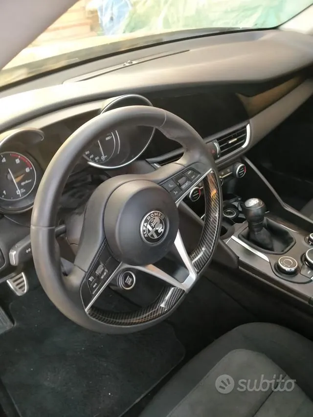 Alfa Romeo Giulia 2016 photo 3