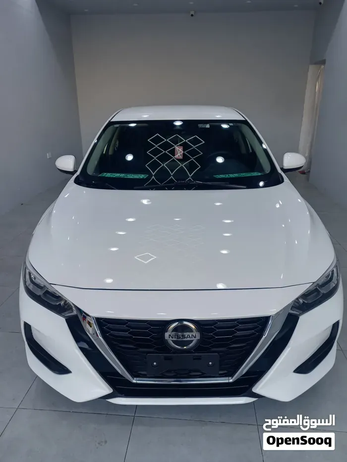 Nissan Sentra 2023 photo 2