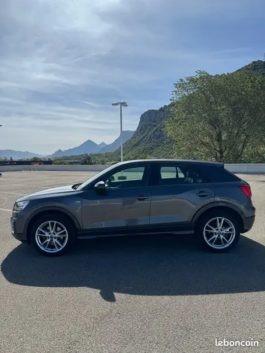 Audi Q2 2017 photo 3
