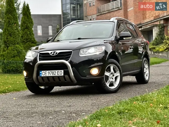 Hyundai Santa Fe 2010 photo 3