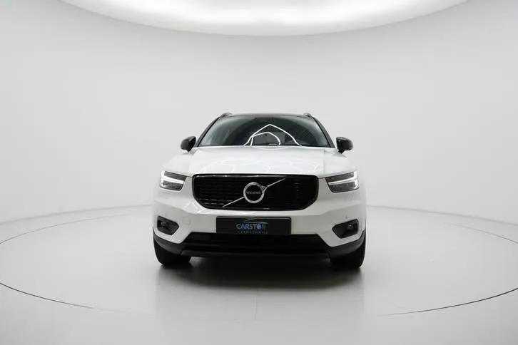 Volvo Xc40 2018 photo 2
