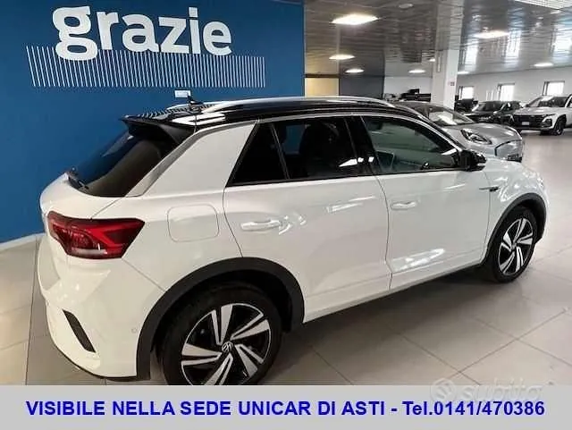 Volkswagen T-Roc 2023 photo 4