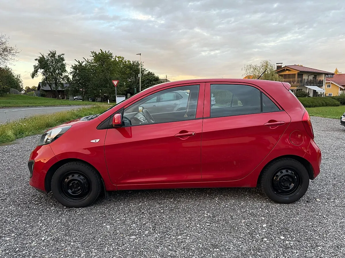 Kia Picanto 2013 photo 2