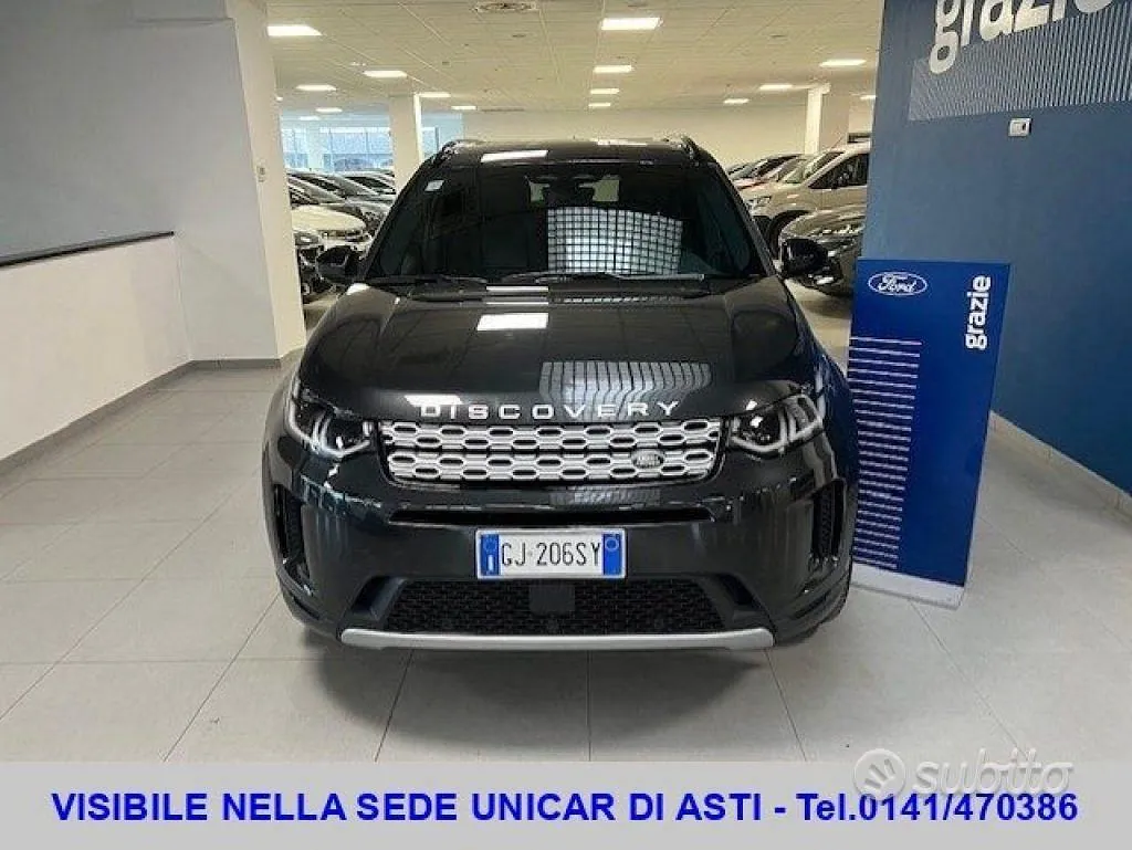Land Rover Discovery Sport 2022 photo 2