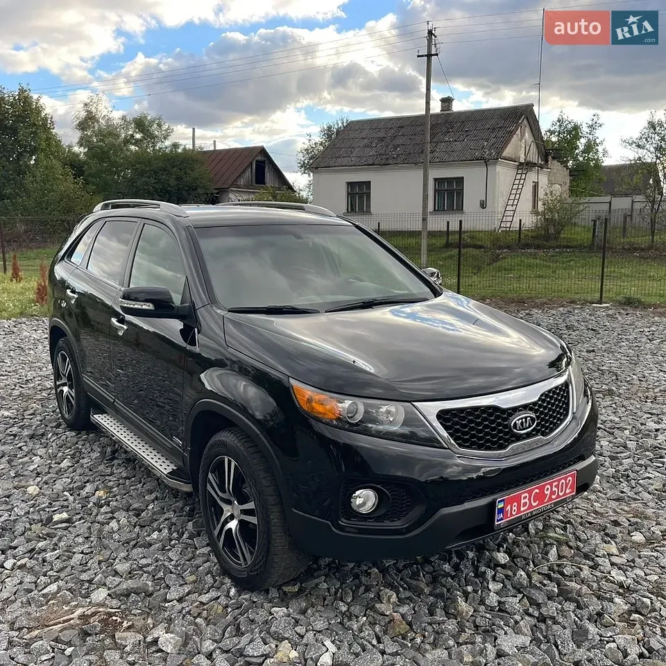 Kia Sorento 2011 photo 2