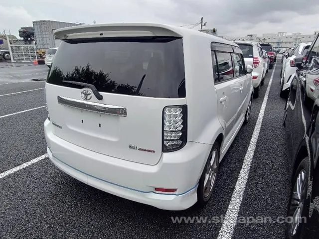 Toyota Corolla Rumion G Aero Tourer 2008 photo 4