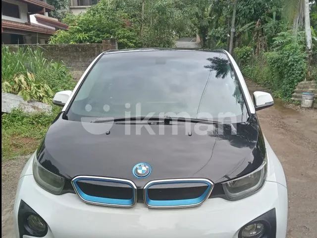 BMW I3