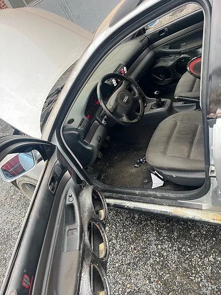 Audi A4 2001 photo 3