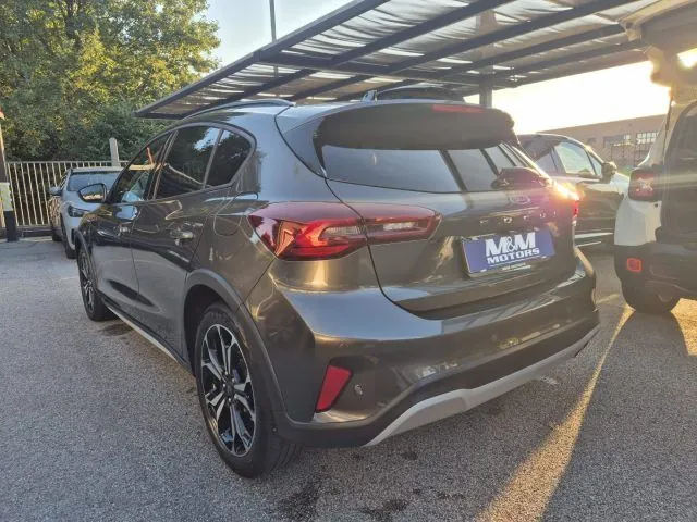 Ford Focus 2023 photo 5
