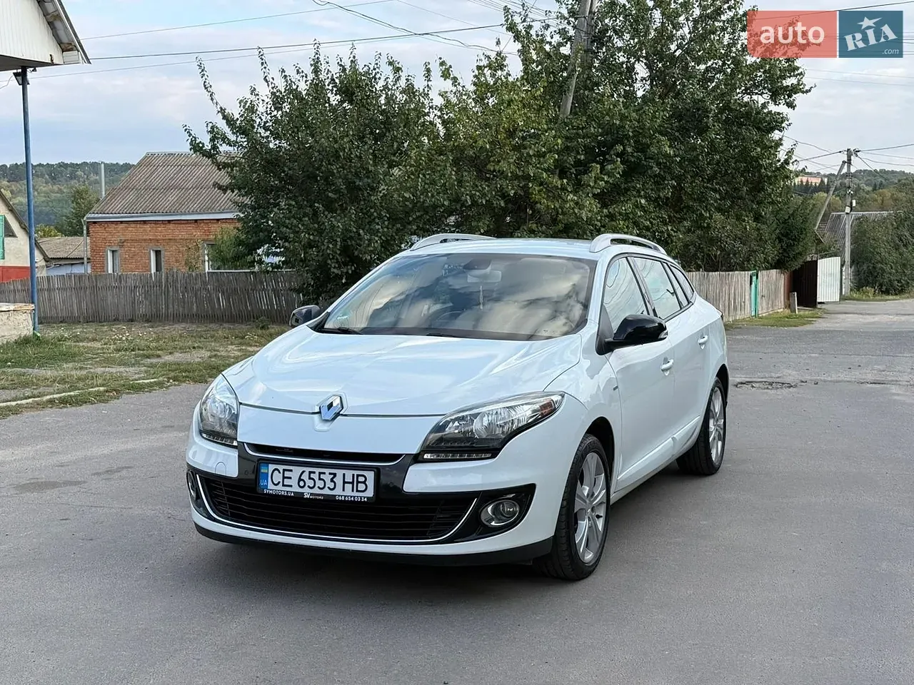 Renault Megane 2012 photo 2