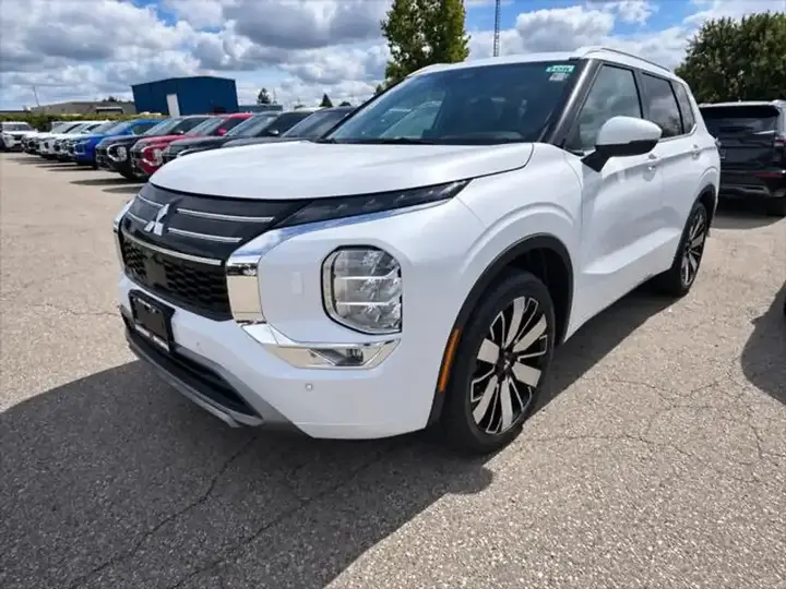 Mitsubishi Outlander 2026 photo 2