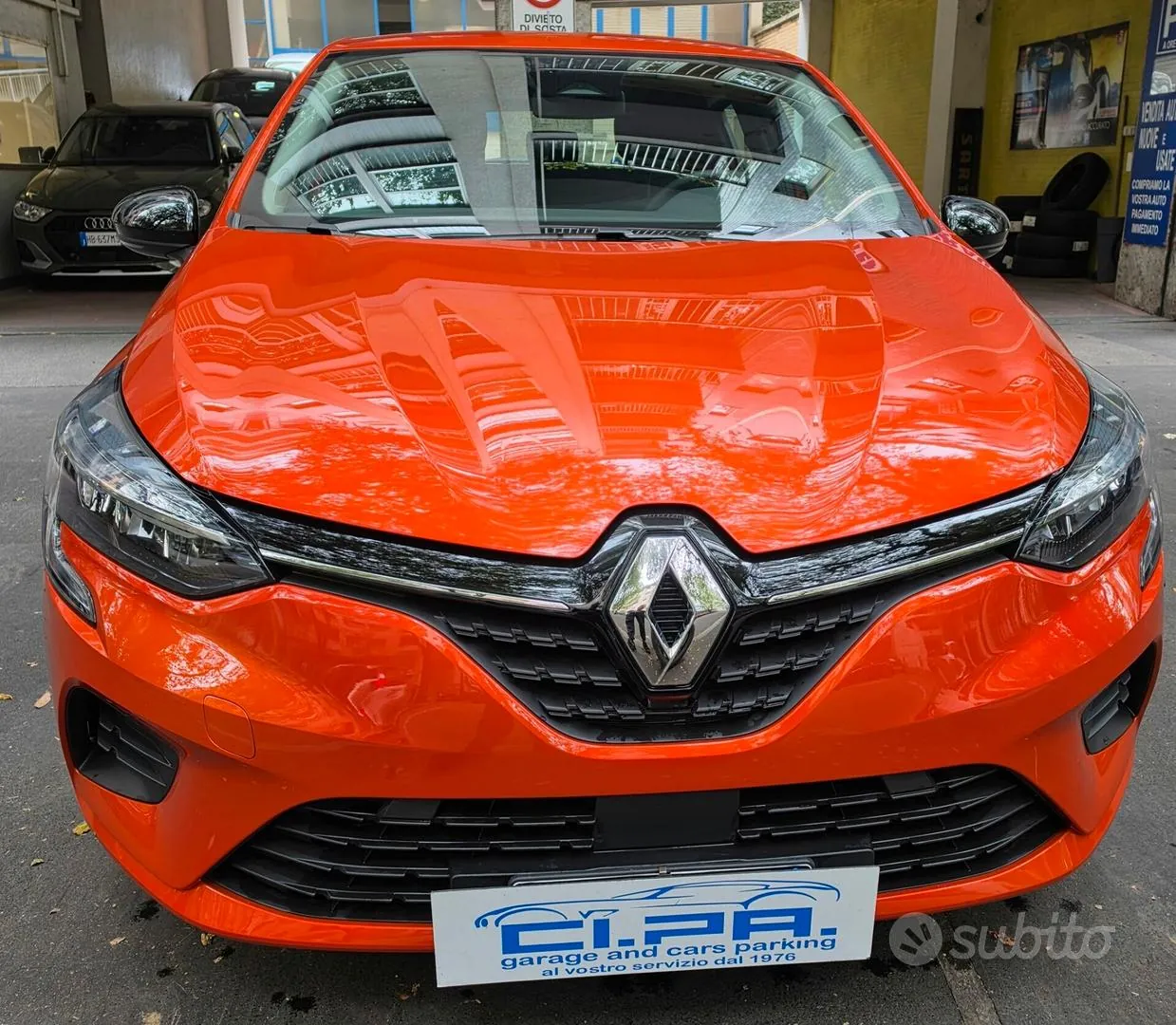 Renault Clio 2023 photo 2
