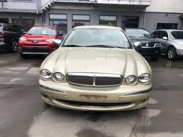 Jaguar X-Type