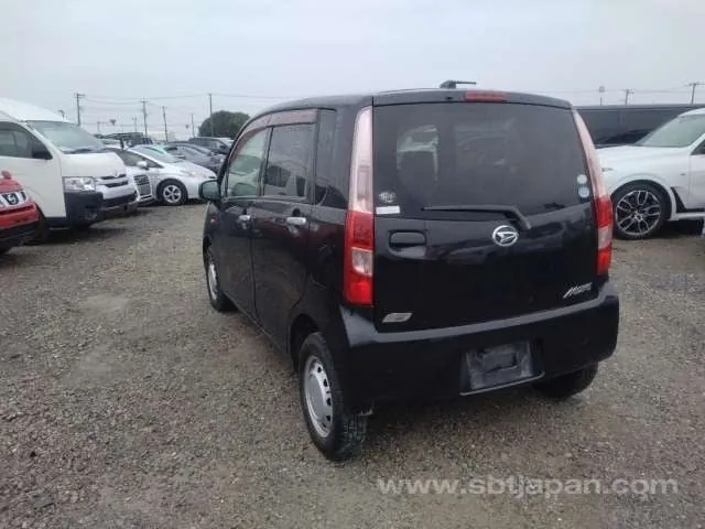 Daihatsu Move L 2011 photo 3