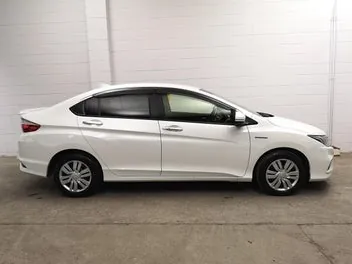 Honda Grace 2019 photo 4