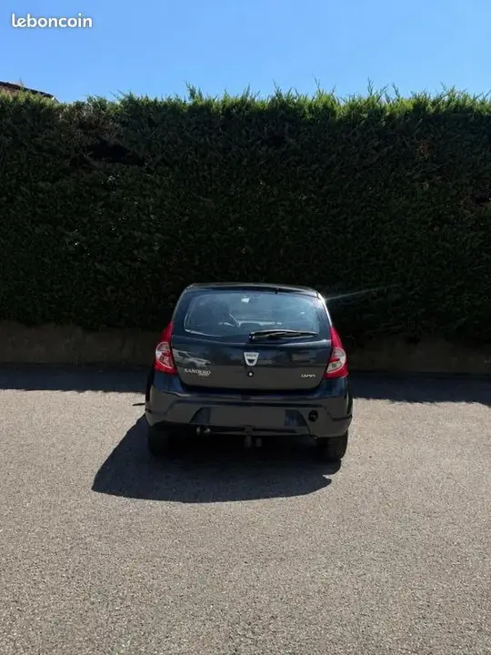 Dacia Sandero 2008 photo 5