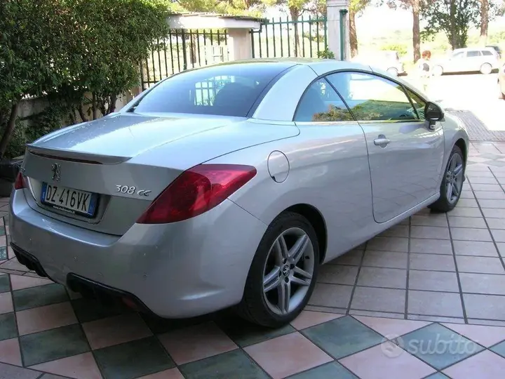 Peugeot 308 2010 photo 5
