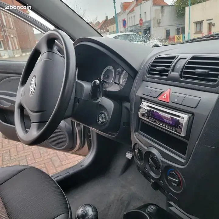 Kia Picanto 2009 photo 3