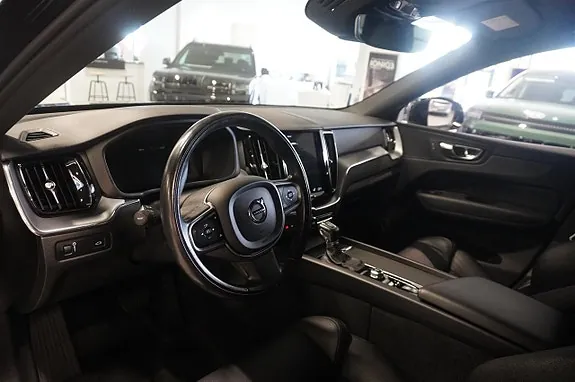 Volvo Xc60 2019 photo 2