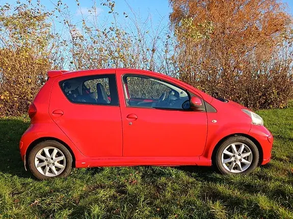 Toyota Aygo 2008 photo 3