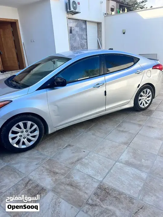 Hyundai Elantra 2012 photo 3