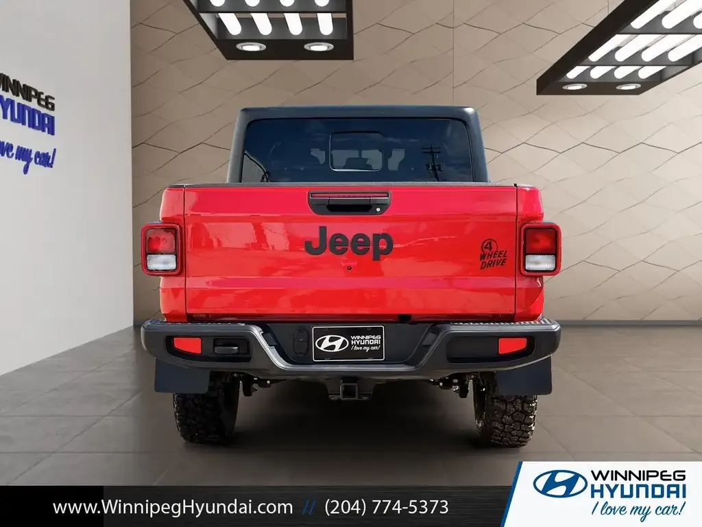 Jeep Gladiator 2023 photo 3