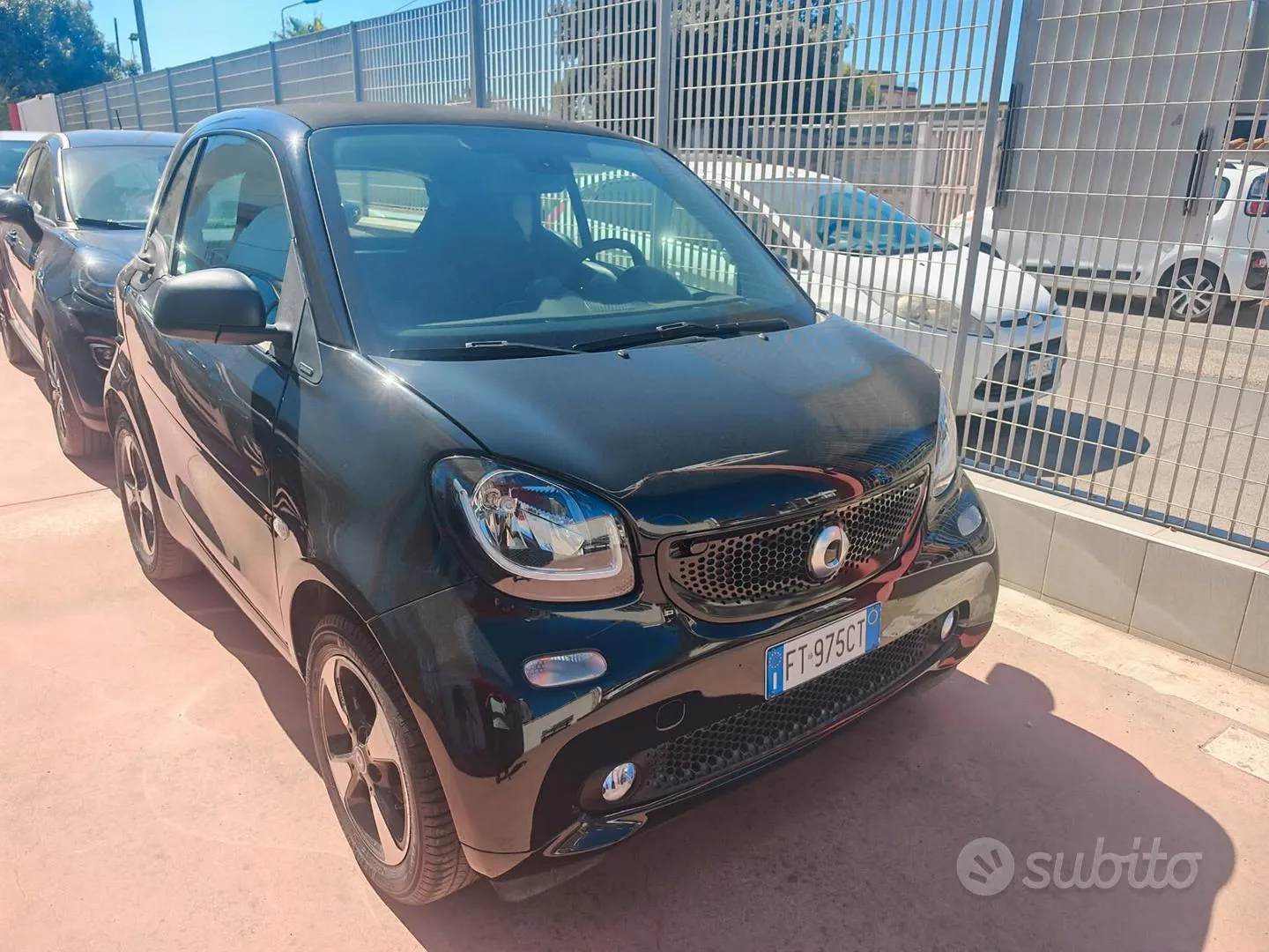 Smart Fortwo 2017 photo 2