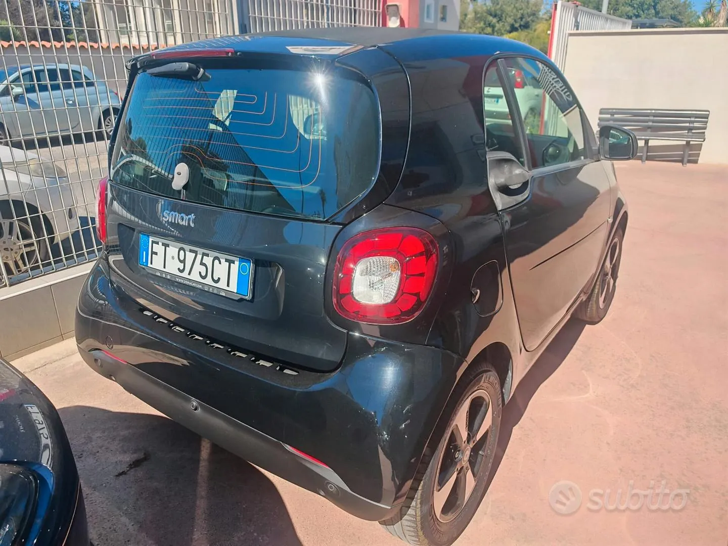 Smart Fortwo 2017 photo 3