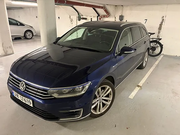 Volkswagen Passat 2019 photo 3
