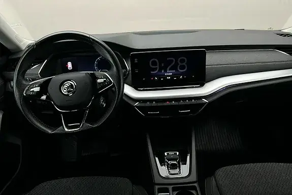 Skoda Octavia 2022 photo 3
