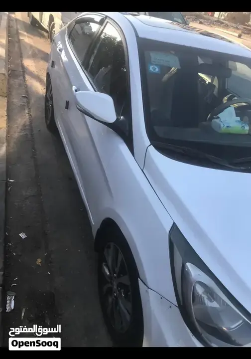 Hyundai Accent 2015 photo 2
