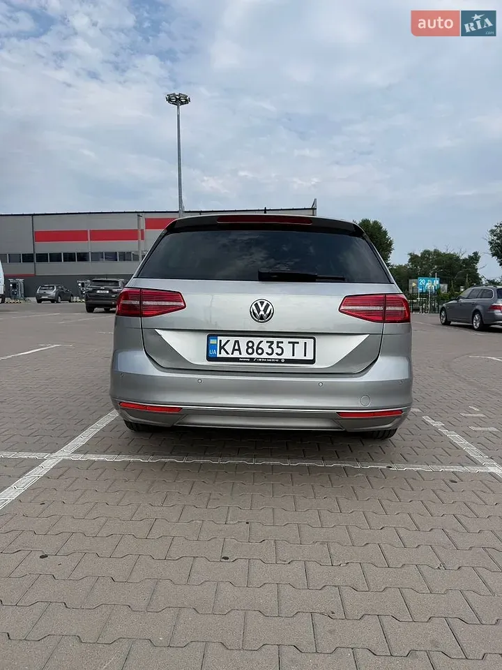 Volkswagen Passat 2016 photo 5