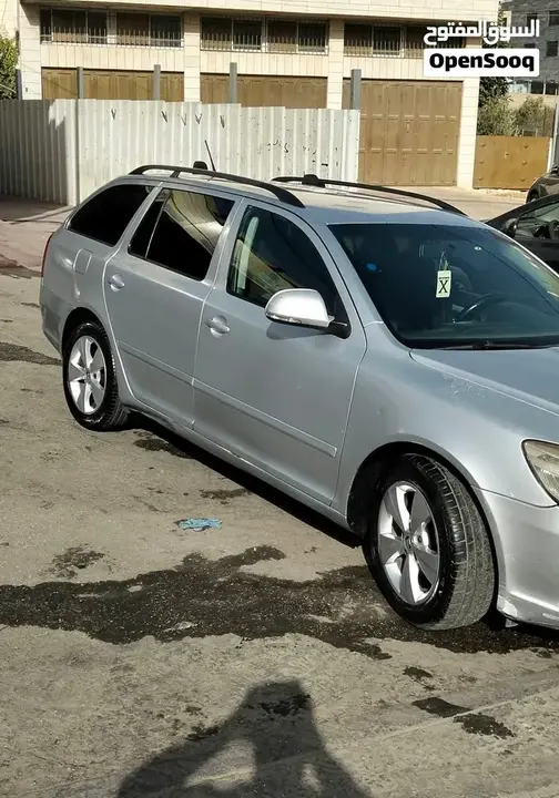 Skoda Octavia 2011 photo 3