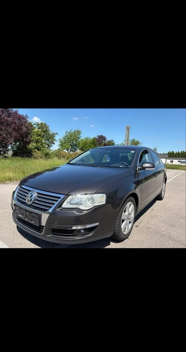 Volkswagen Passat 2005 photo 2