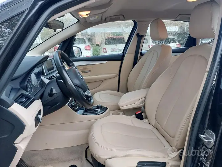 BMW 2 Series Active Tourer 2015 photo 4