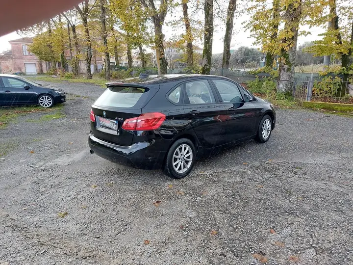 BMW 2 Series Active Tourer 2015 photo 2