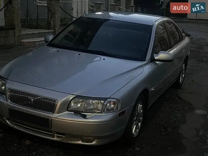 Volvo S80 2000 photo 2