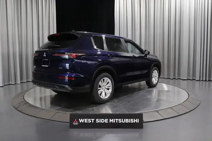 Mitsubishi Outlander 2026 photo 5