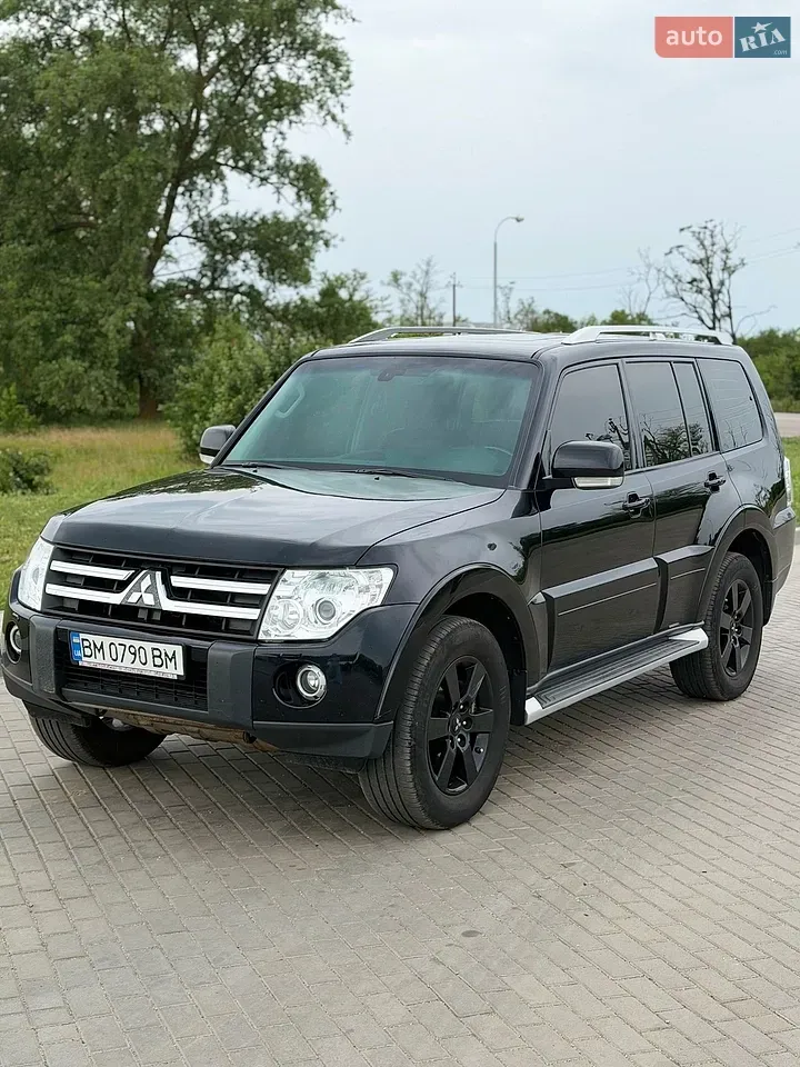 Mitsubishi Pajero Wagon