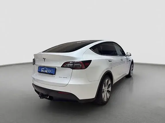 Tesla Model Y 2021 photo 4