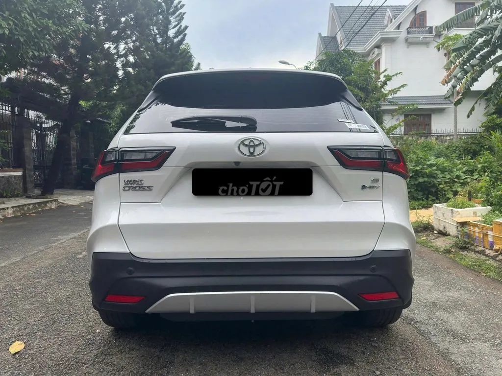 Toyota Yaris Cross 2024 photo 3