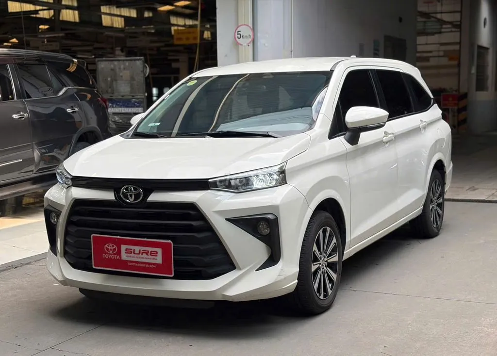 Toyota Avanza Premio 2024 photo 2