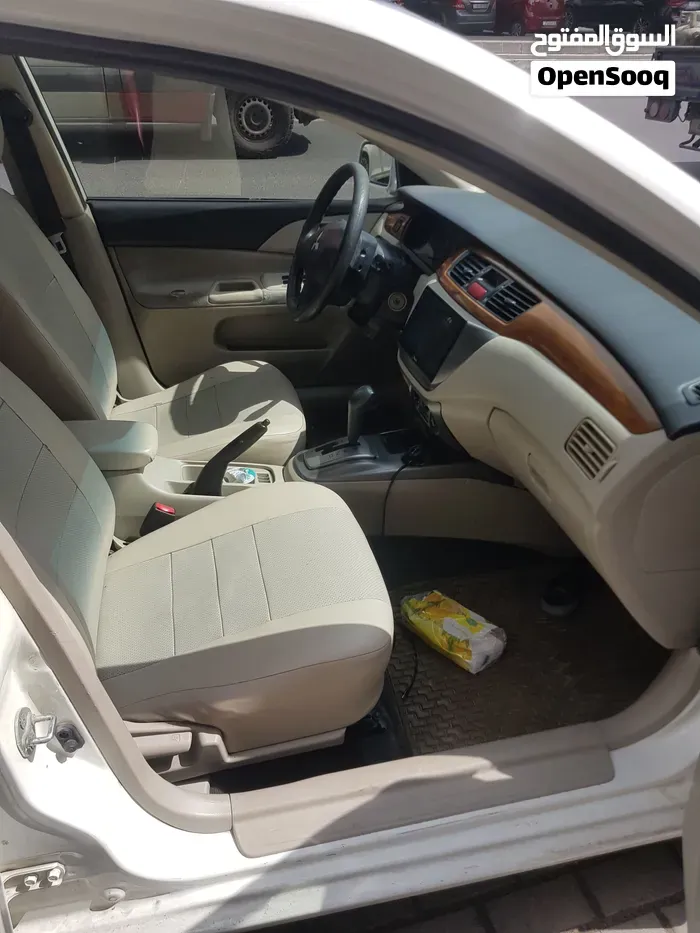 Mitsubishi Lancer 2013 photo 3